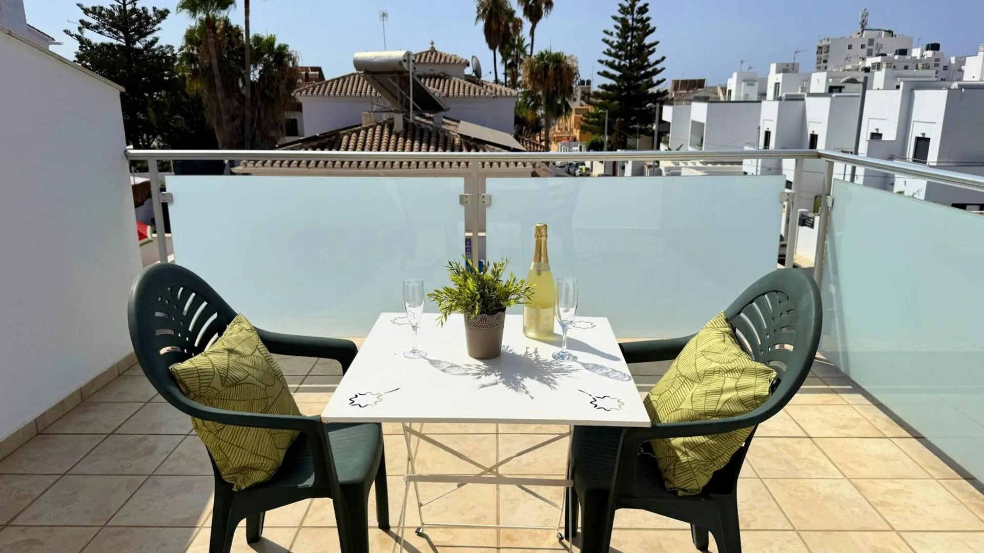 Nerja Paradise Rentals - Villa Verania